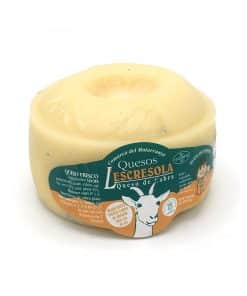 QUESO SEMICURADO DE CABRA LAVADOS (490 g) Quesos la escresola